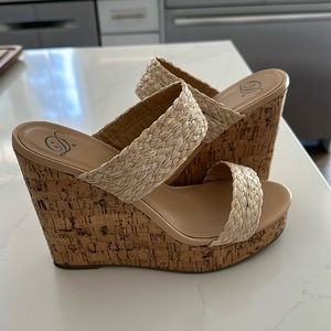 Wedged cork sandals